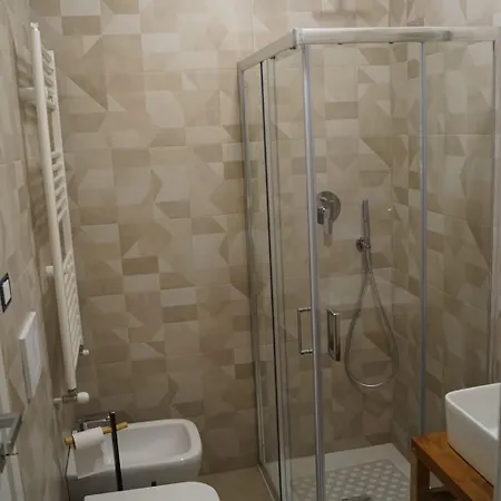 Lux 4*