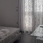 Bed and Breakfast Lux 4*