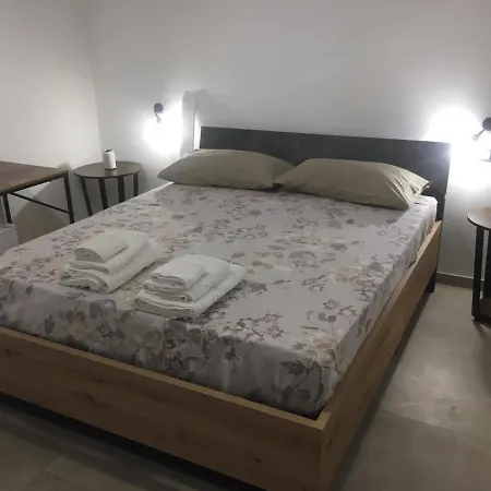 Bed & Breakfast Lux *